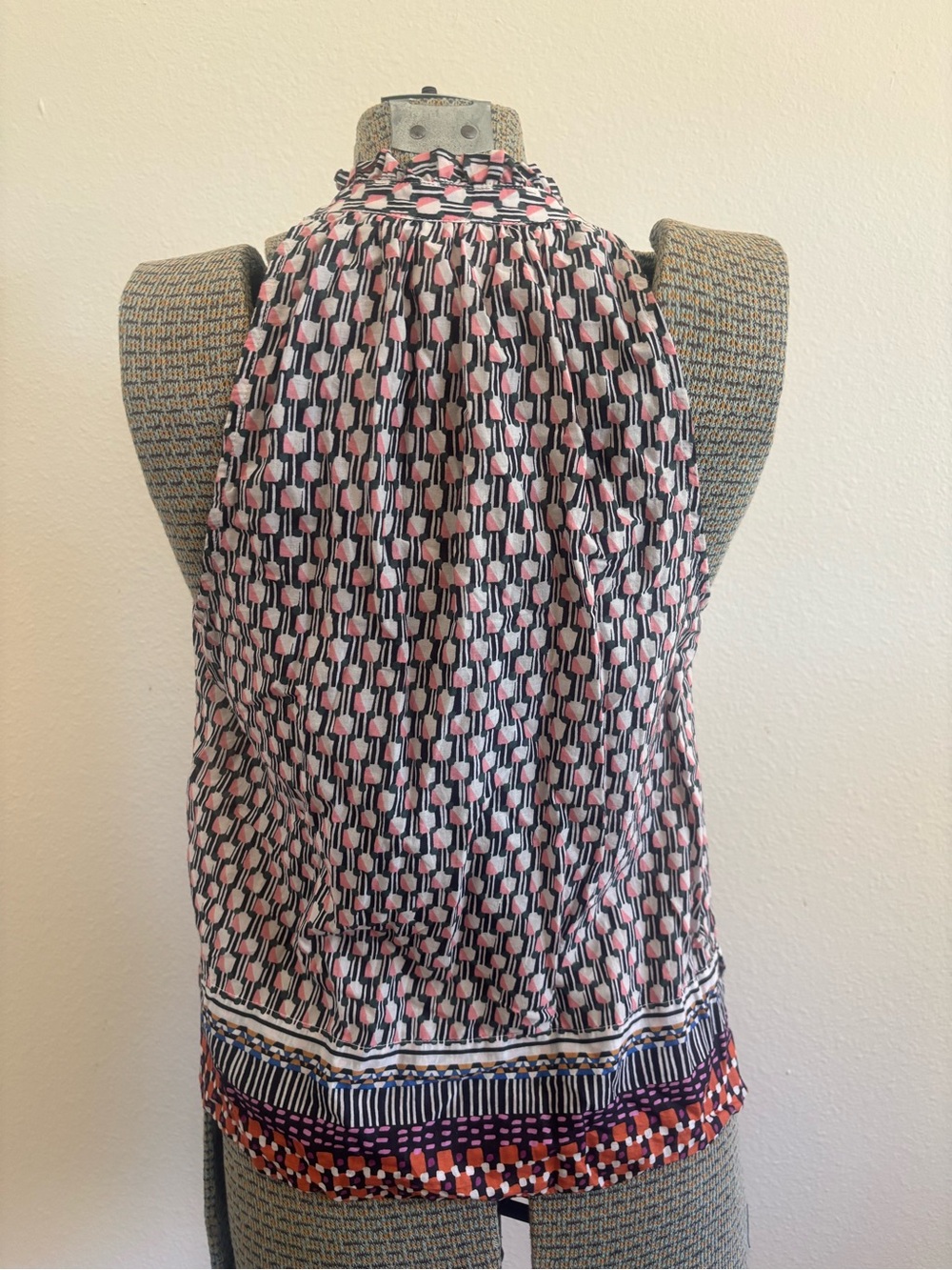 Maeve Pink & Black Geometric Halter Button-Front Camisole - Picture 3 of 5